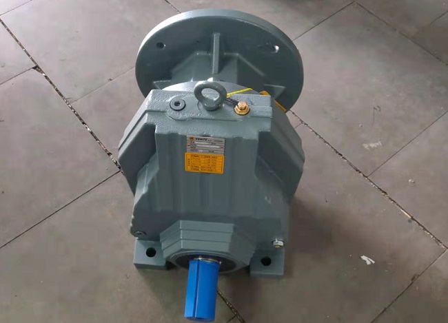 帶動36T噸的減速機,提升機減速機,35000W伺服電機減速機